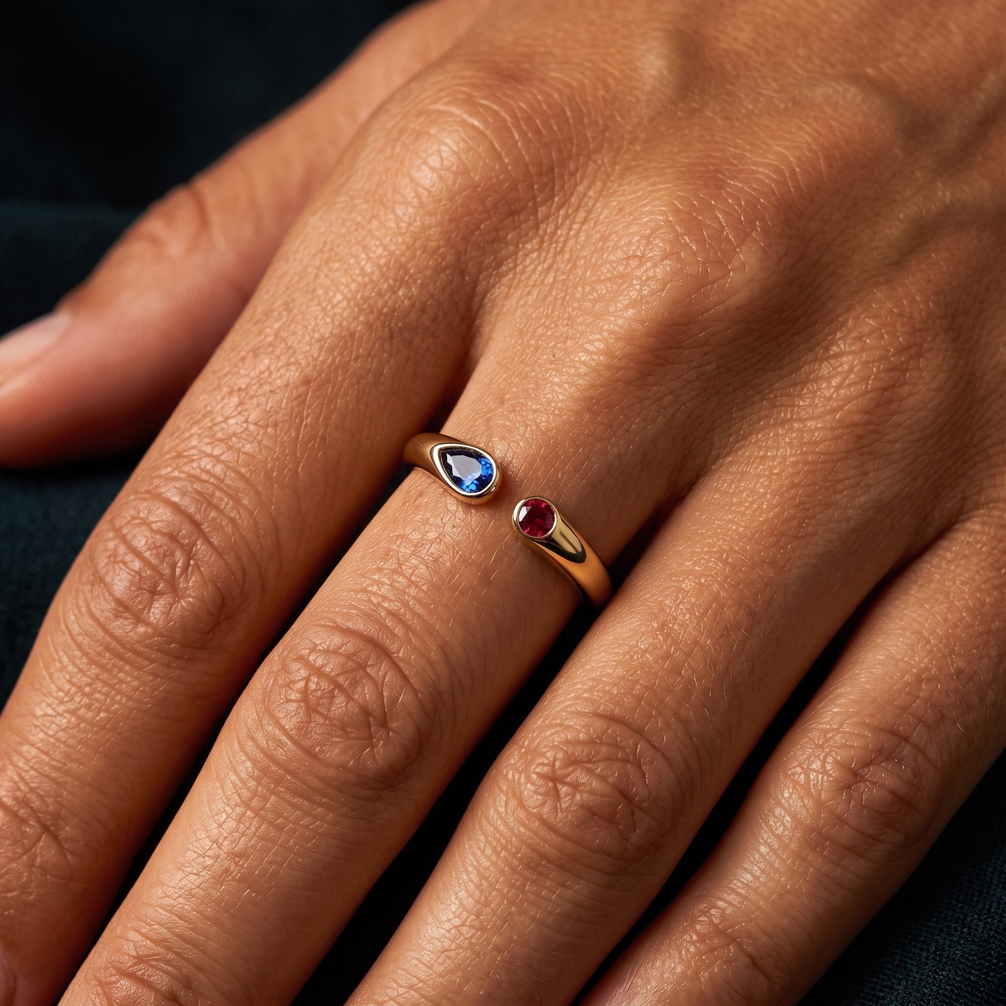 Anello regolabile con pietra di nascita "Iris"