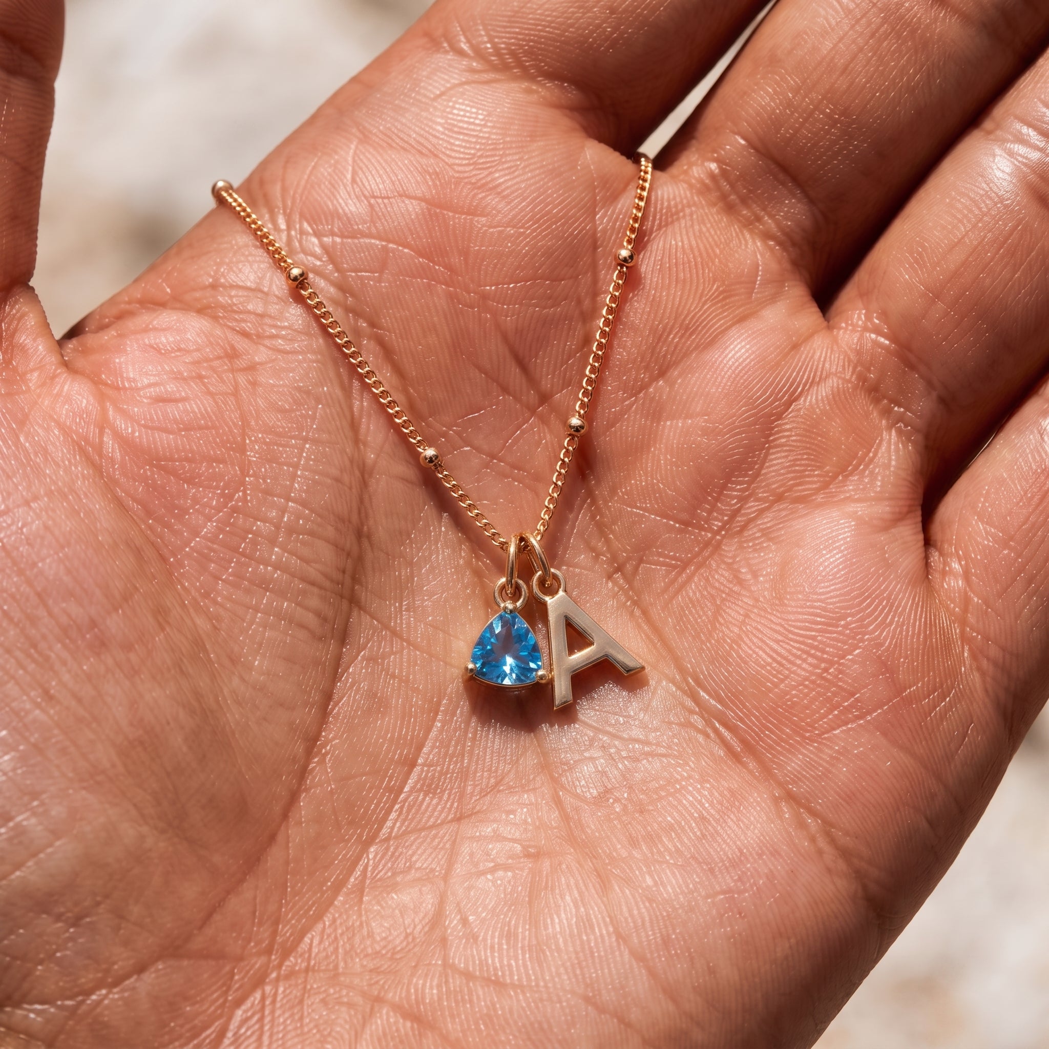 Collana con iniziale e pietra di nascita "Luna"