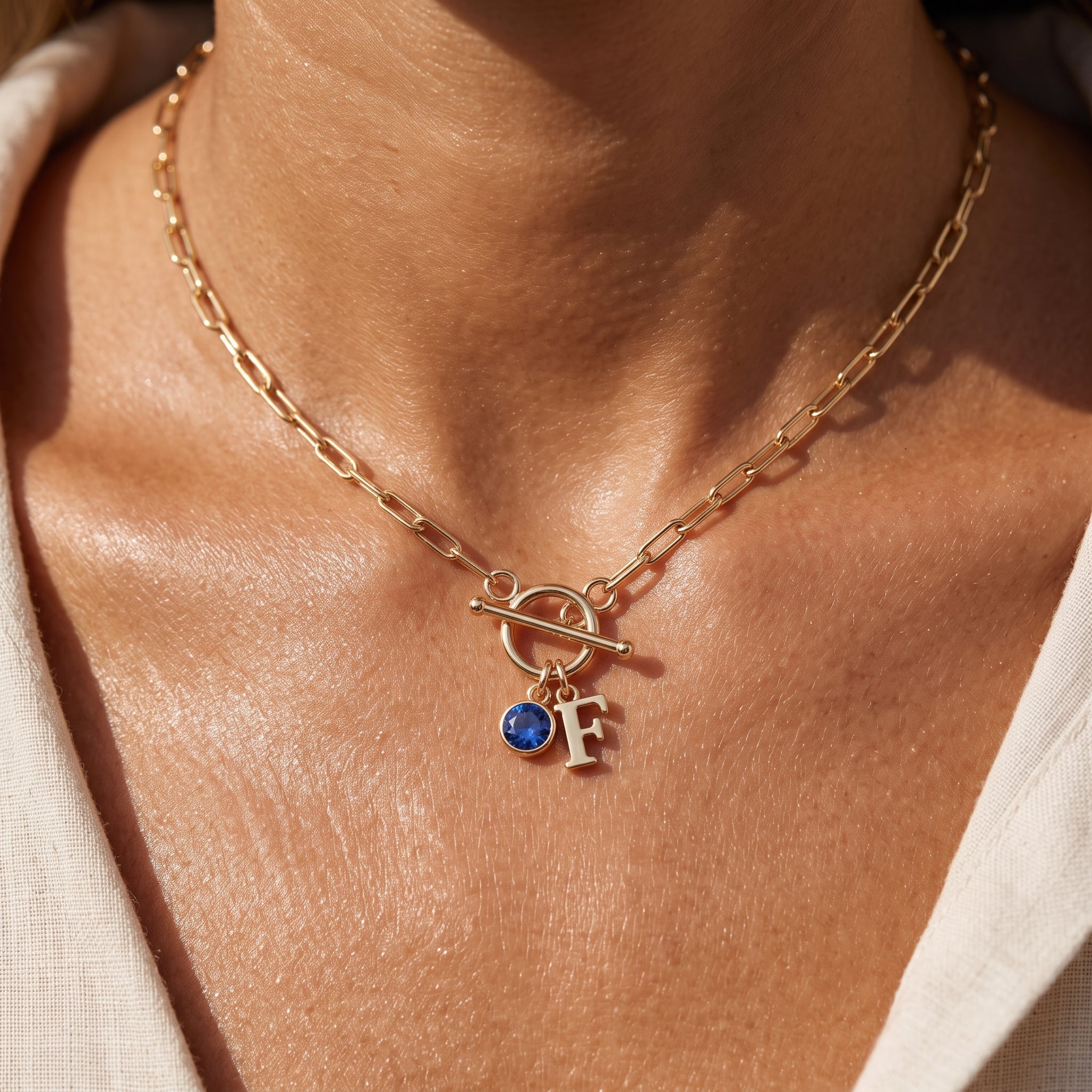 Collana con iniziale e pietra di nascita "Sage"