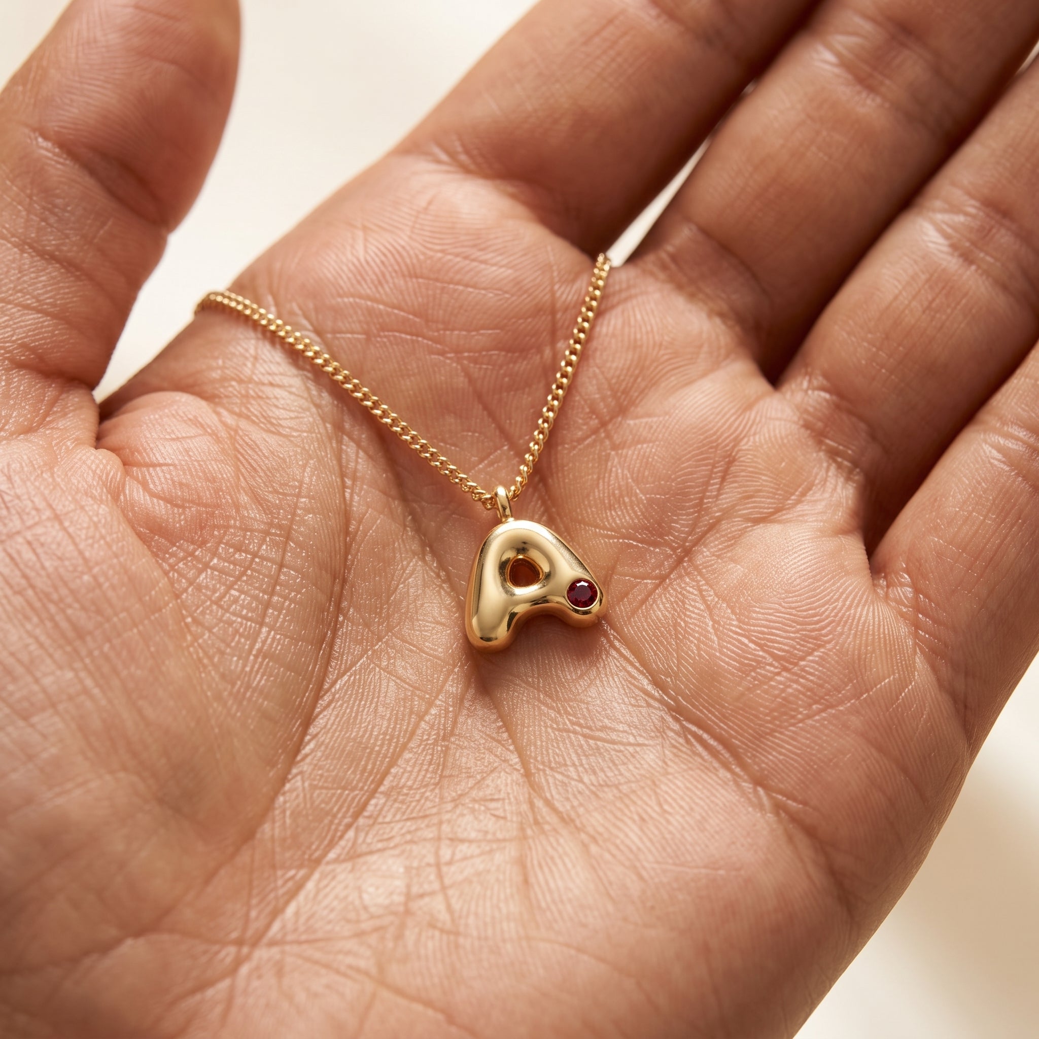Collana con iniziale e pietra di nascita "Faye"