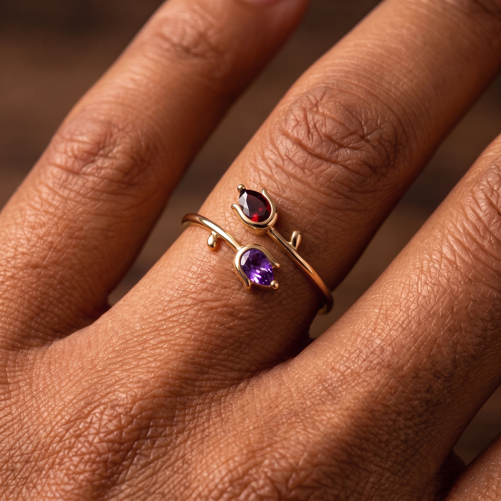 Anello regolabile con pietra di nascita "Tulipano"