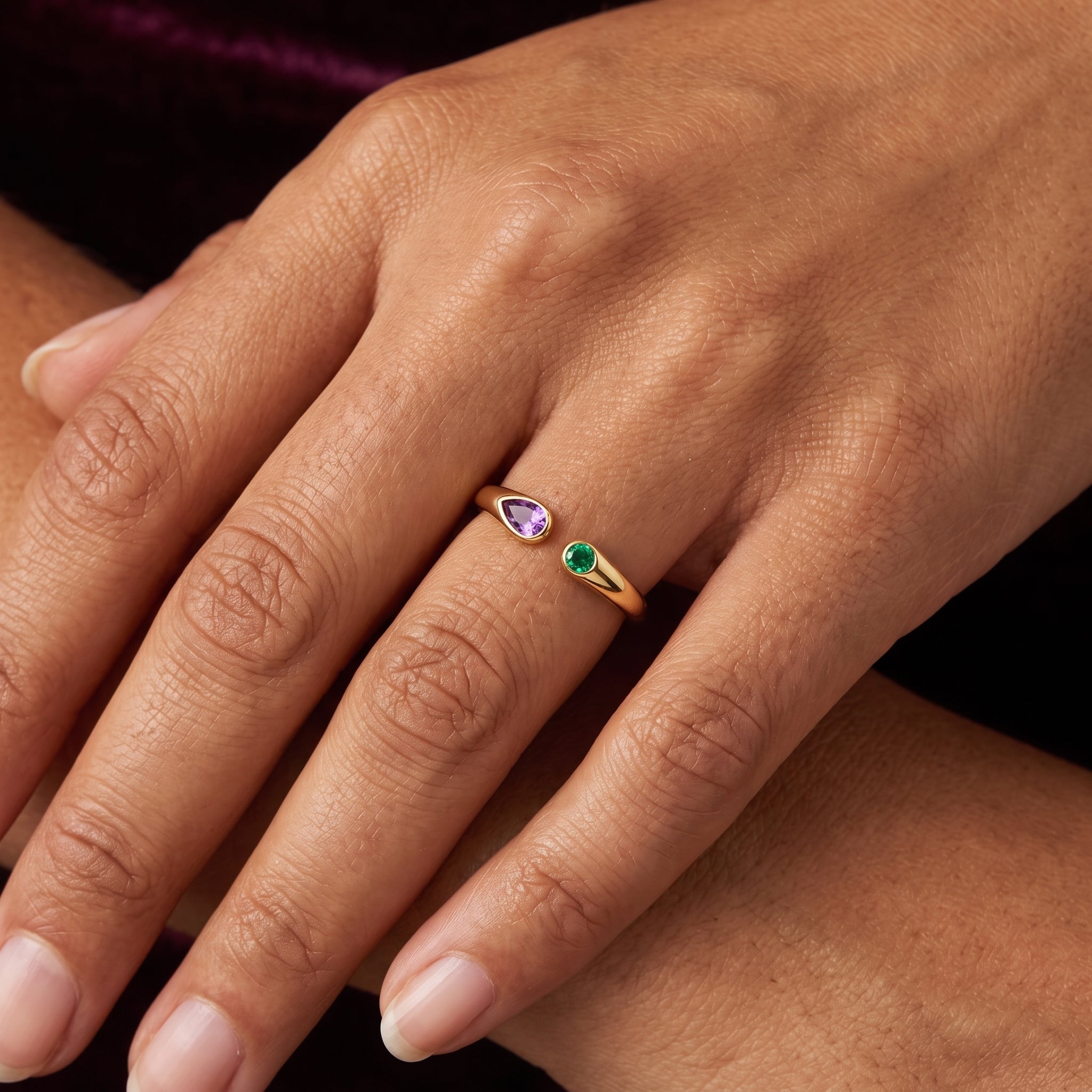 Anello regolabile con pietra di nascita "Iris"